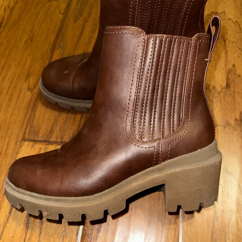 Chunky boots